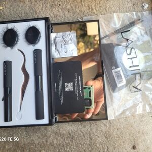 Lashify eyelashes extensions